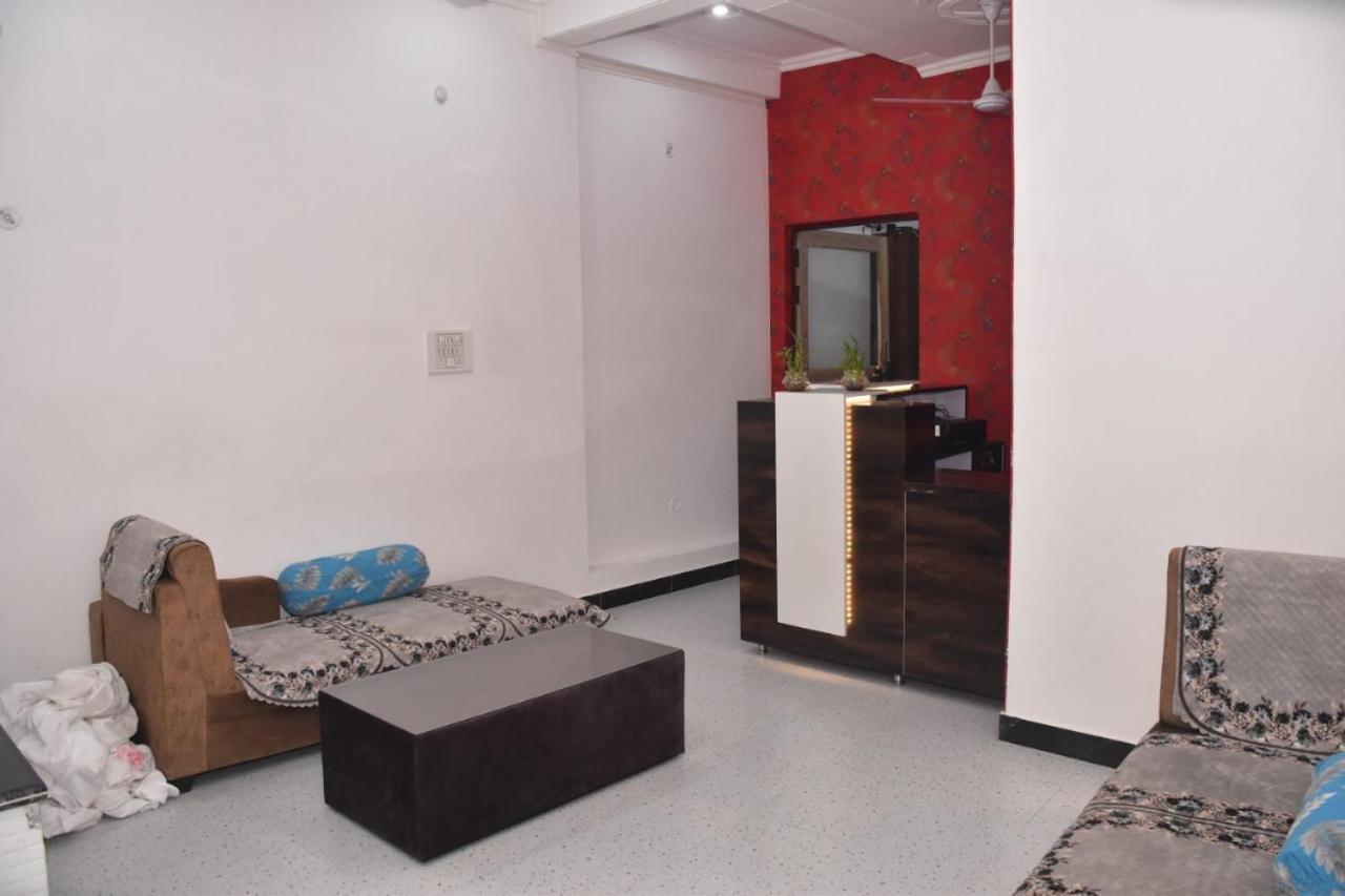 Shree Gorakhnath Guest House Ayodhya Extérieur photo