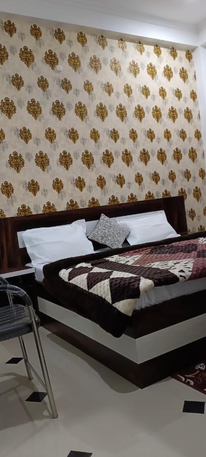 Shree Gorakhnath Guest House Ayodhya Extérieur photo