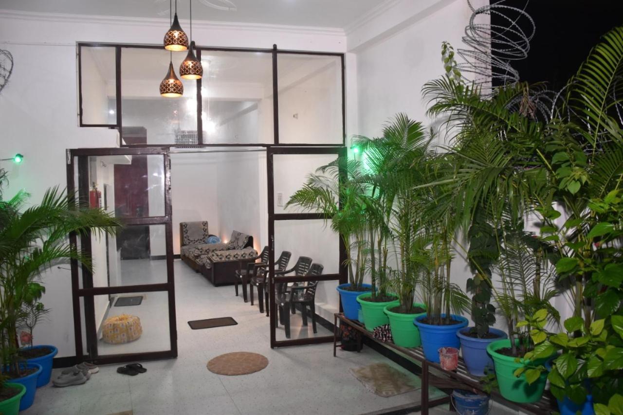 Shree Gorakhnath Guest House Ayodhya Extérieur photo