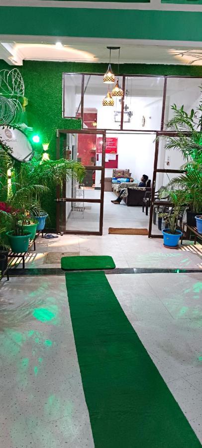 Shree Gorakhnath Guest House Ayodhya Extérieur photo