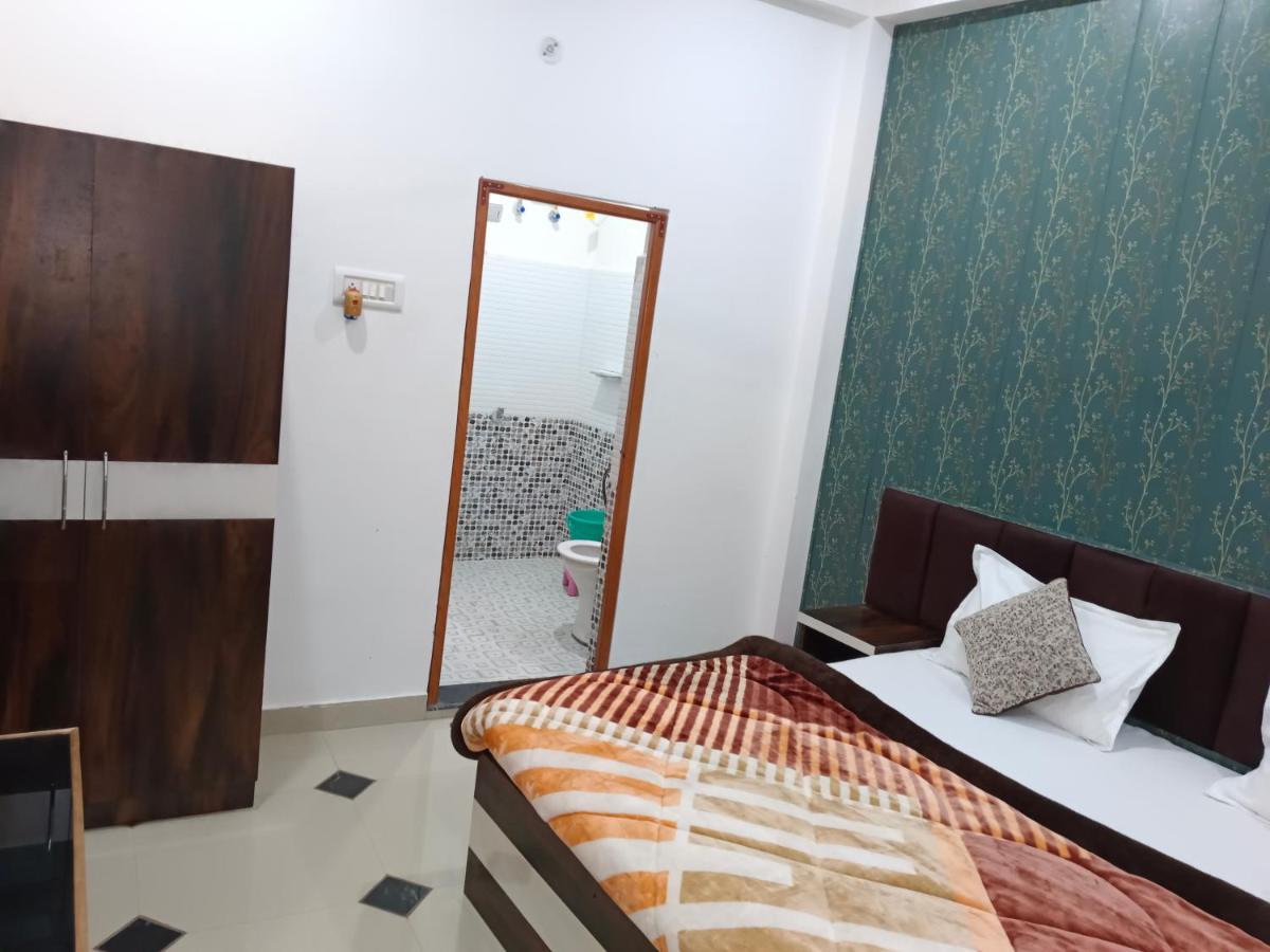 Shree Gorakhnath Guest House Ayodhya Extérieur photo