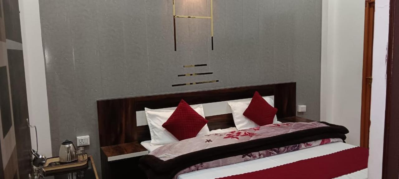 Shree Gorakhnath Guest House Ayodhya Extérieur photo